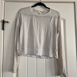 Lululemon long sleeve athletic crop top